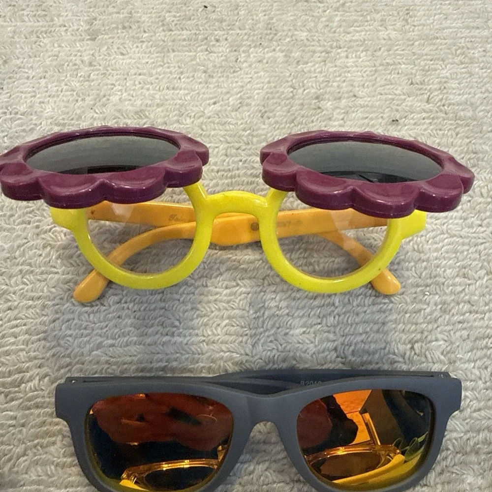 6 pairs Kids & Baby Sunglasses Lot Party Favor Giveaways Prizes- Baby Size - Kid